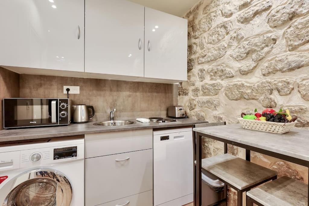 Appartement Studio Confortable Au Coeur De Paris Extérieur photo